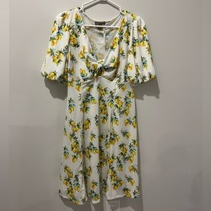 ASOS Maternity dress NWT Size Size US8